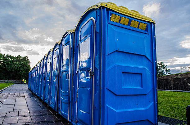 Best Restroom trailer rental cost  in Crainvle, IL